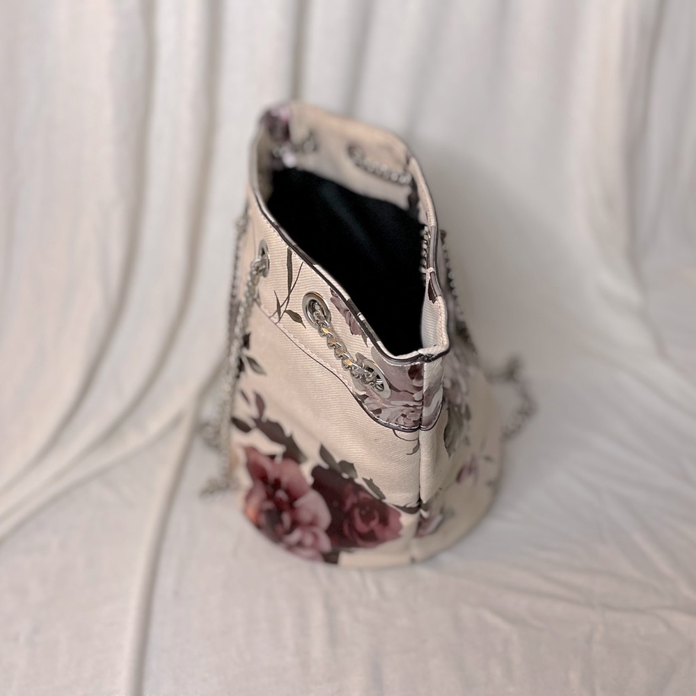 Beige, floral purse